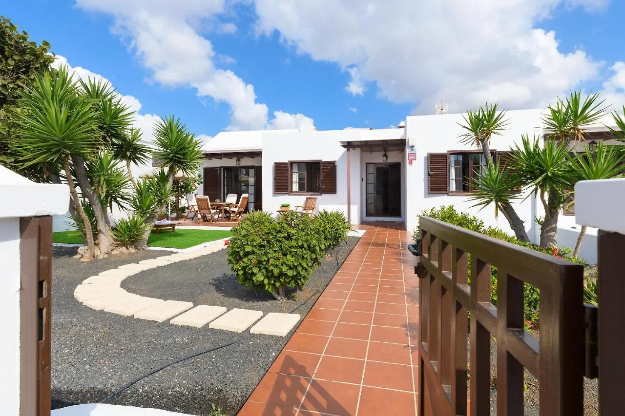 Villa Casa Pamipa Playa Honda  Spanien